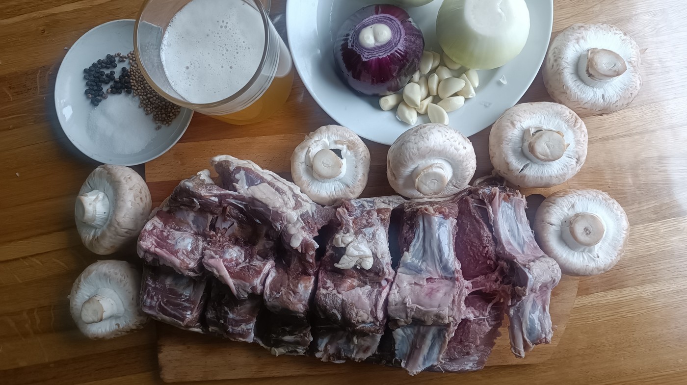 Спинка кабана в пиве