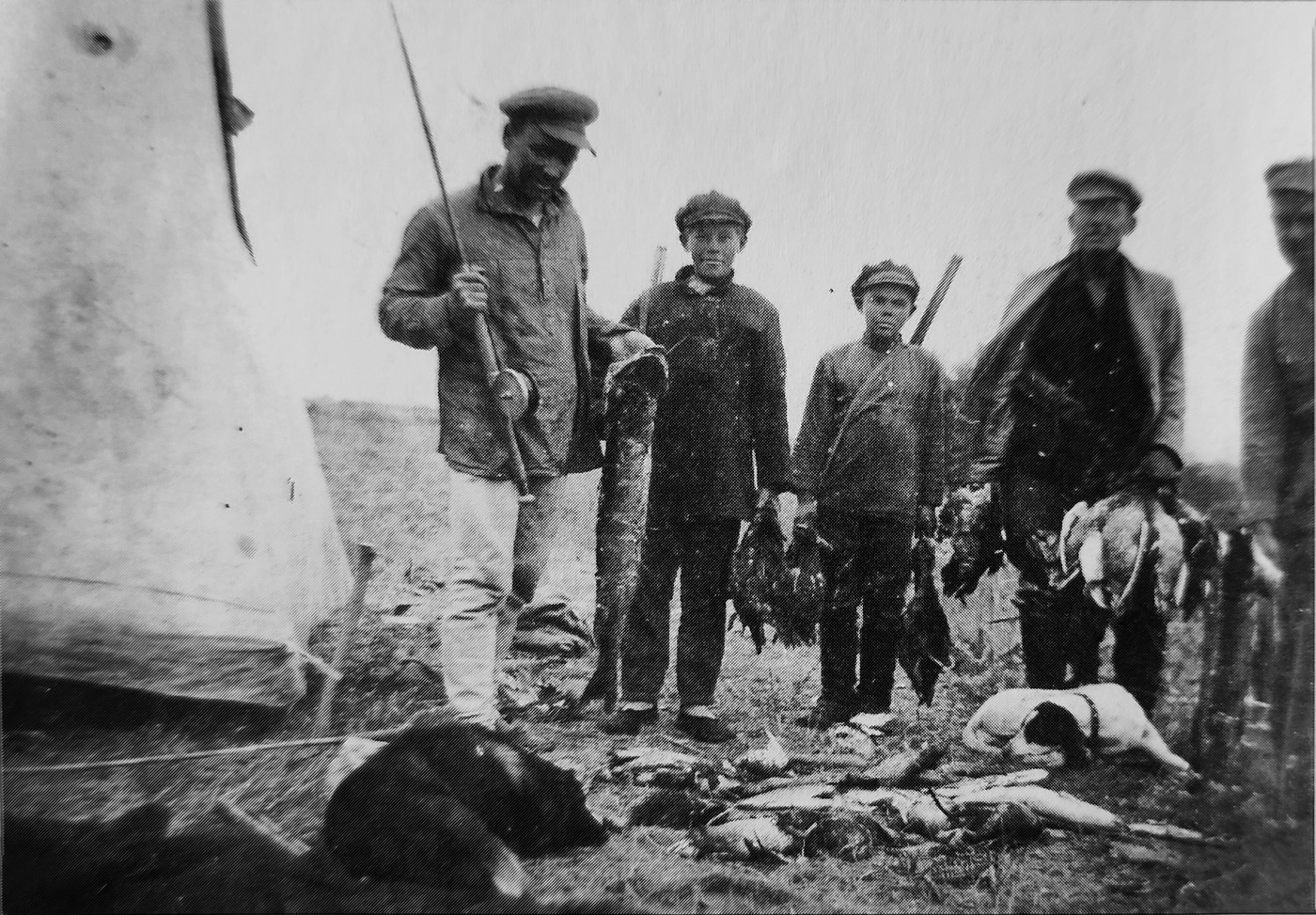 «Восстание слова, подлинного и первичного». О жизни и творчестве Валериана Правдухина