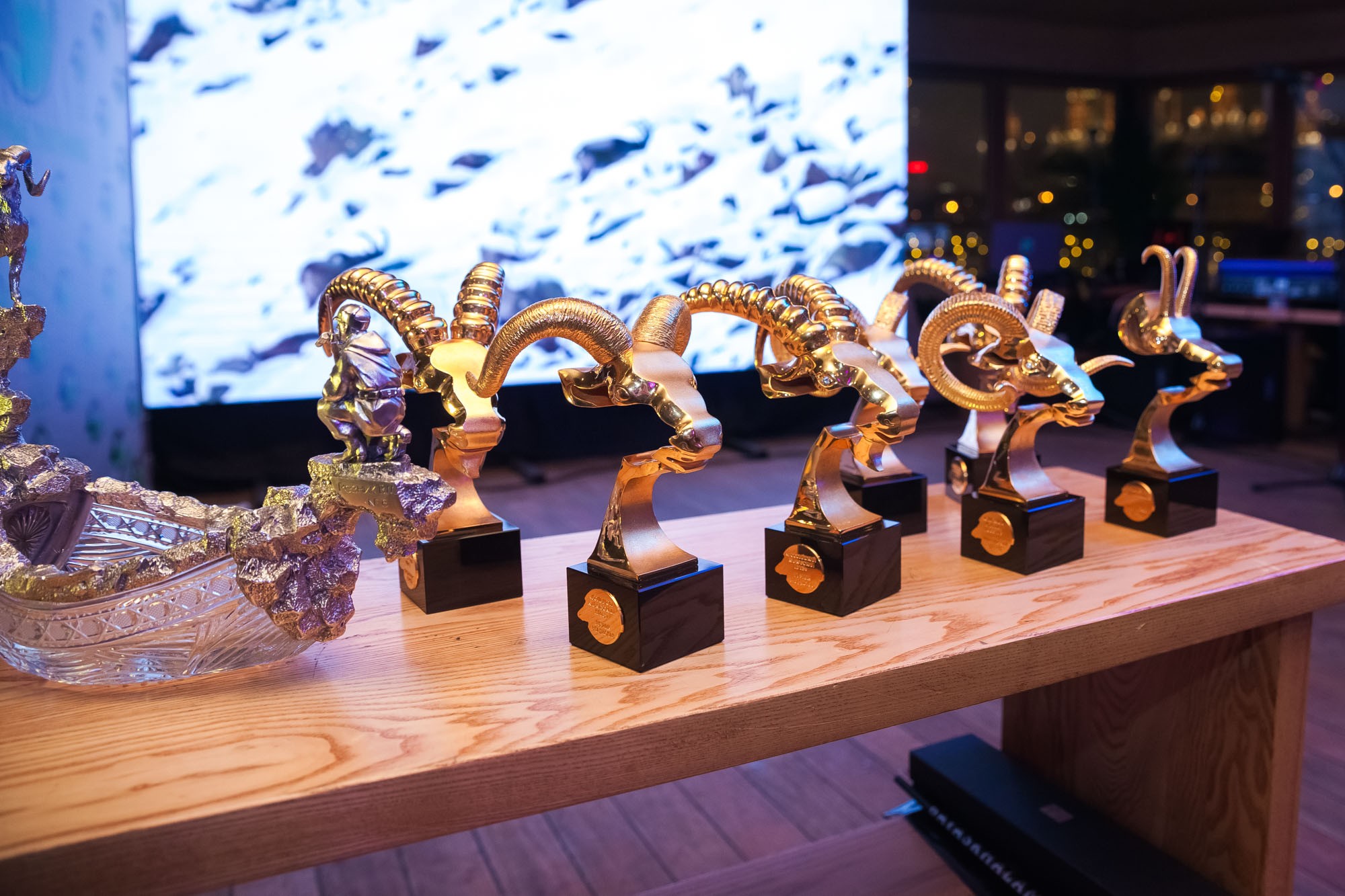 КГО вчера, сегодня, завтра…Интервью с Президентом КГО Э.В. Бендерским