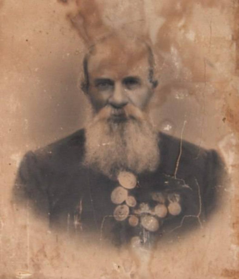 Легенды придворного «фабриканта»