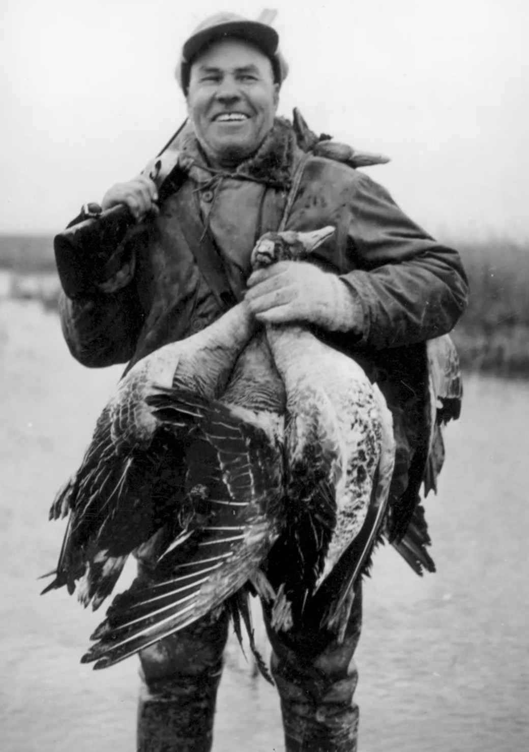 «Каждый настоящий охотник в душе должен быть поэтом» К 130-летию Ефима Пермитина