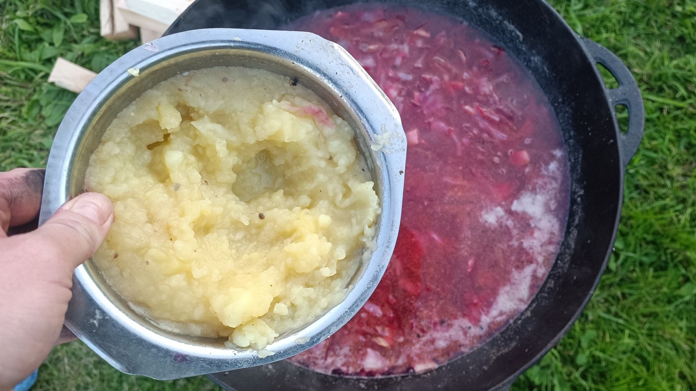 Борщ из копытной дичи