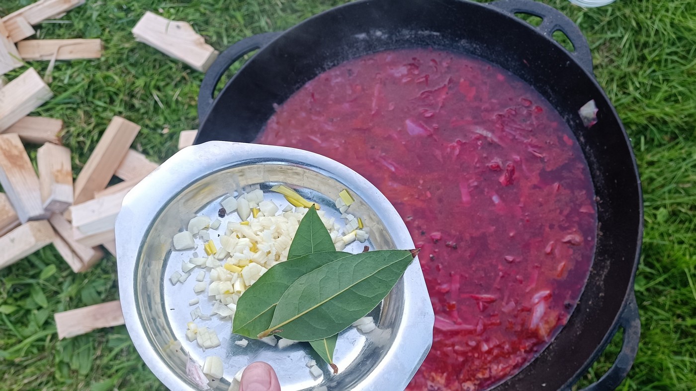Борщ из копытной дичи